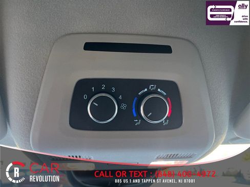 Used 2026 Ford Transit 350 XLT RWD image 14