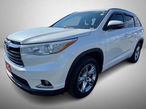 Used 2015 Toyota Highlander Limited image 2