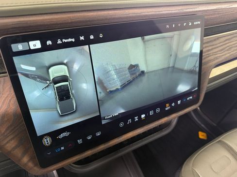 Used 2022 Rivian R1T Launch Edition AWD/4WD image 30
