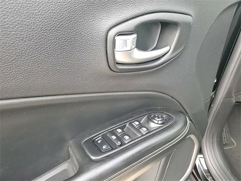 Used 2021 Jeep Compass 80th Special Edition image 10