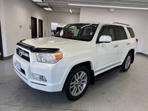 Used 2012 Toyota 4Runner Limited AWD/4WD image 6