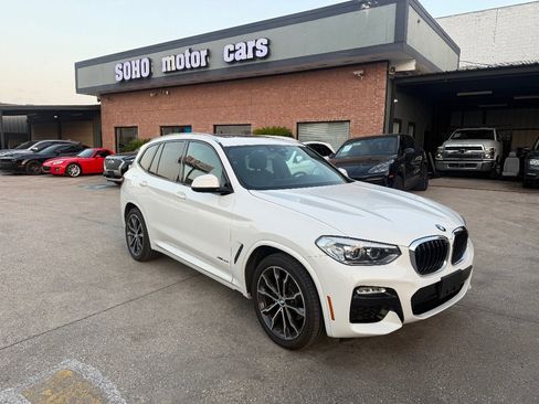 Used 2018 BMW X3 xDrive30i w/ M Sport Package image 3