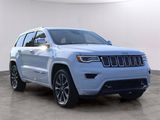 Used 2017 Jeep Grand Cherokee Overland w/ Jeep Active Safety Group image 3