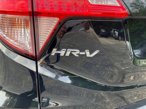 Used 2016 Honda HR-V EX image 23