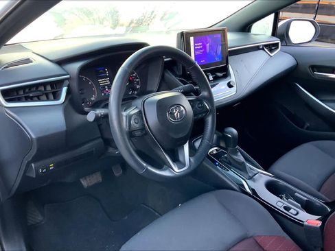 Used 2024 Toyota Corolla SE image 17