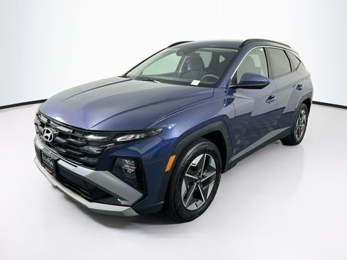Used 2025 Hyundai Tucson SEL FWD image 3