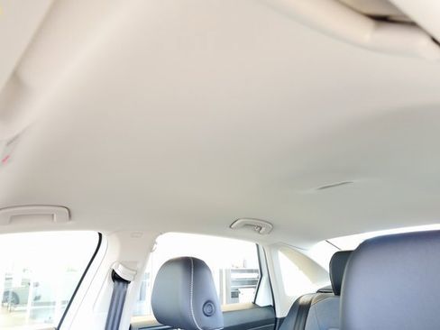 New 2025 Volkswagen Jetta SE image 28