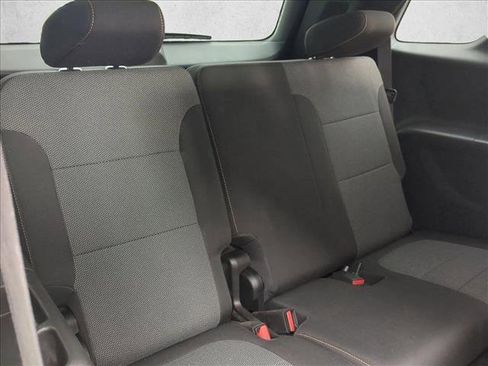 Used 2020 Chevrolet Traverse LT FWD image 29