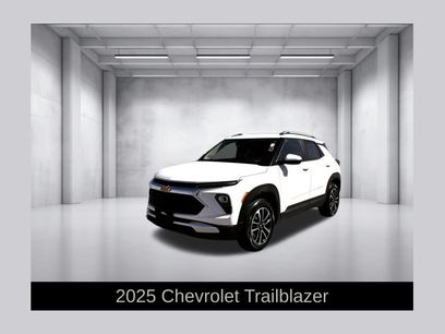 Used 2025 Chevrolet TrailBlazer LT