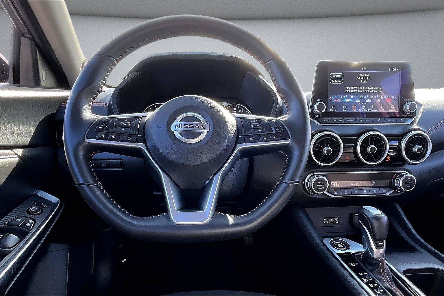 Used 2023 Nissan Sentra SR w/ Midnight Edition Package FWD image 9
