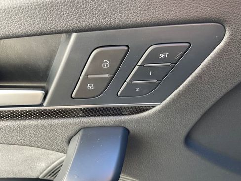 Used 2024 Audi SQ5 Premium Plus image 27
