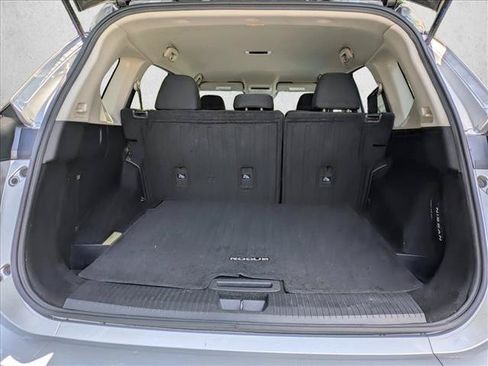 Used 2024 Nissan Rogue S FWD image 6