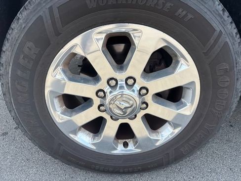 Used 2019 RAM 2500 Big Horn AWD/4WD image 2