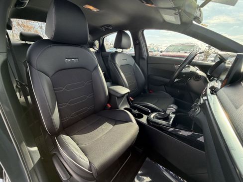 Used 2021 Kia Forte GT-Line image 25