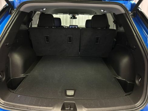 Used 2024 Chevrolet Blazer LT w/ Convenience Package image 24