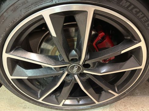 Used 2017 Audi S8 Plus image 36