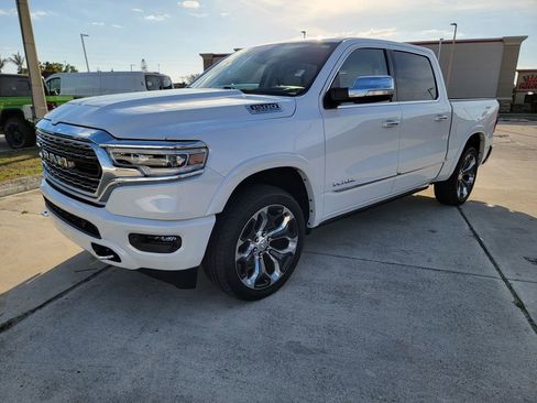 Used 2022 RAM 1500 Limited image 1