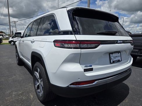 Used 2022 Jeep Grand Cherokee Limited 4xe AWD/4WD image 44