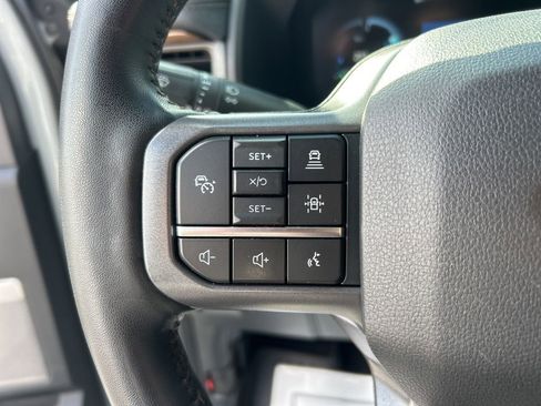 Used 2023 Ford F150 Lightning Lariat w/ Equipment Group 511A High image 9