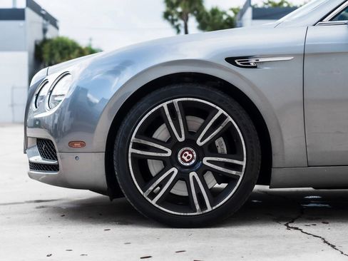 Used 2017 Bentley Flying Spur S V8 AWD/4WD image 7