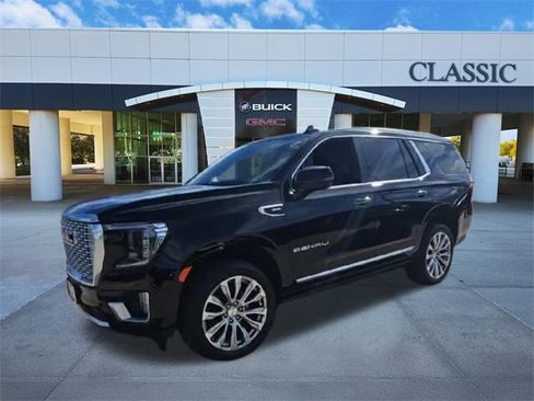 Used 2024 GMC Yukon Denali w/ Advanced Technology Package image 4
