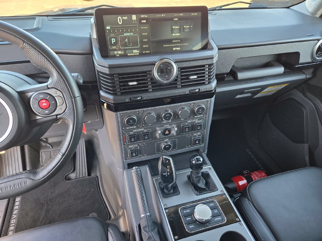 Used 2024 INEOS Grenadier Station Wagon AWD/4WD image 22