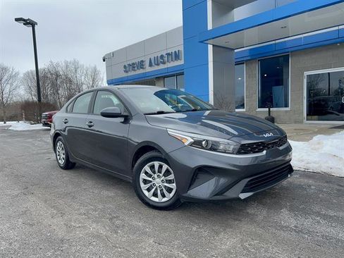Used 2022 Kia Forte Sedan image 1