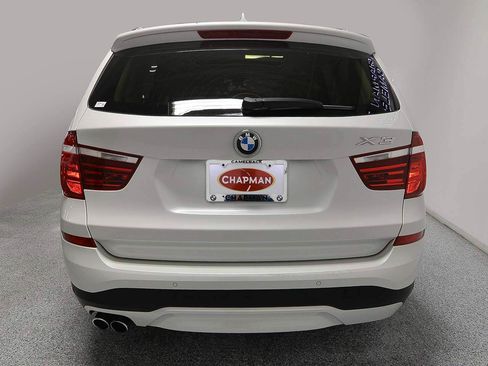Used 2017 BMW X3 sDrive28i RWD image 4
