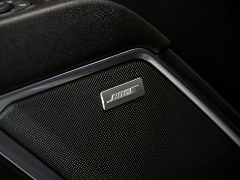 Used 2023 GMC Sierra 1500 SLT w/ SLT Convenience Package image 11