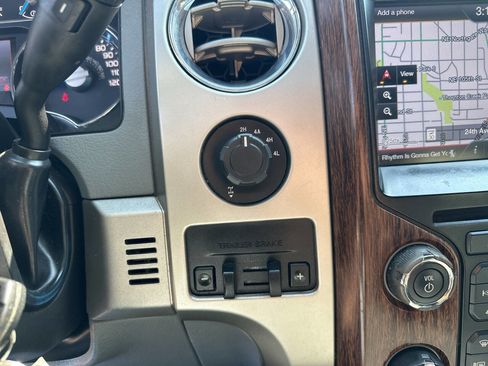 Used 2013 Ford F150 Lariat w/ Luxury Equipment Group image 27