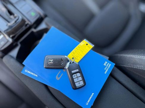 Used 2016 Honda Civic EX-T image 17