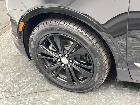 Certified 2025 Cadillac XT5 Premium Luxury image 37