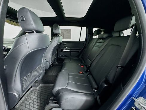 Used 2024 Mercedes-Benz GLB 250 4MATIC image 29