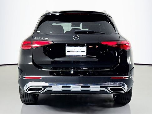 New 2026 Mercedes-Benz GLC 300 image 3