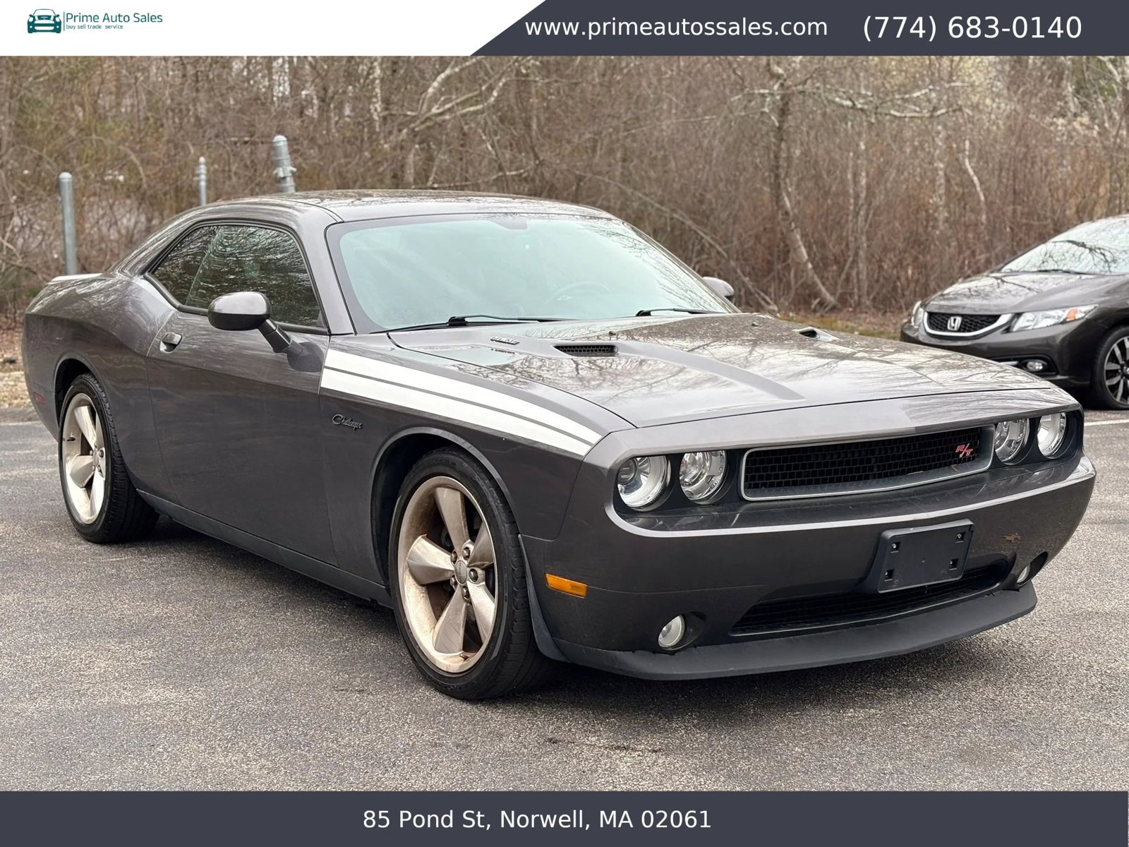 Used 2014 Dodge Challenger R/T RWD image 5