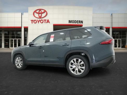 New 2026 Toyota Grand Highlander FWD image 12