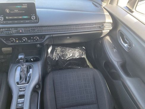 Certified 2023 Honda HR-V Sport image 15