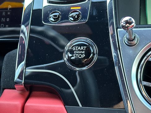 Certified 2017 Rolls-Royce Wraith image 24