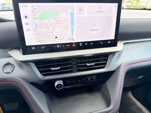 New 2025 Ford Explorer ST-Line image 10