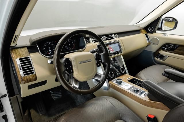 Used 2019 Land Rover Range Rover HSE AWD/4WD image 4