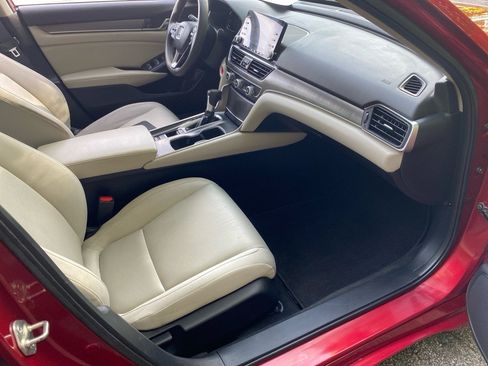 Used 2018 Honda Accord LX image 25