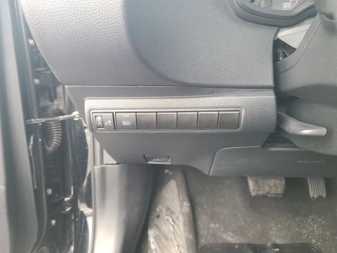 Used 2024 Toyota Corolla LE image 25