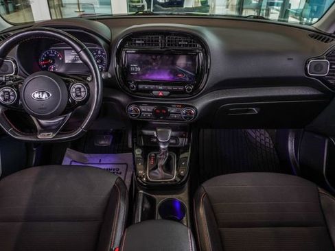 Used 2020 Kia Soul GT-Line Turbo FWD image 5