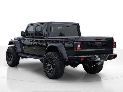 Used 2021 Jeep Gladiator Overland image 4