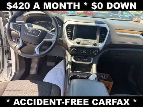 Used 2023 GMC Acadia SLE w/ Driver Convenience Package FWD image 35