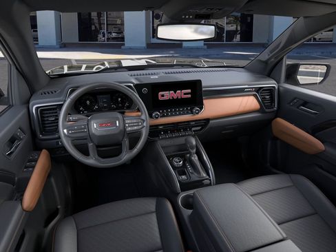 New 2026 GMC Canyon AT4 image 15