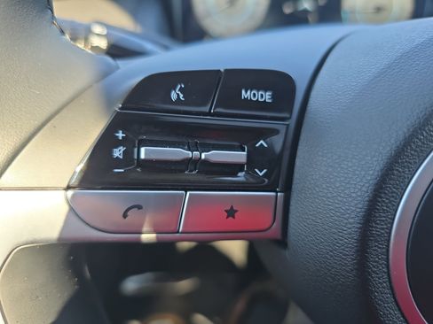 Used 2024 Hyundai Tucson SEL w/ Convenience Package image 17