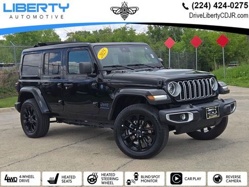 Used 2025 Jeep Wrangler Unlimited Sahara w/ Safety Group AWD/4WD image 1