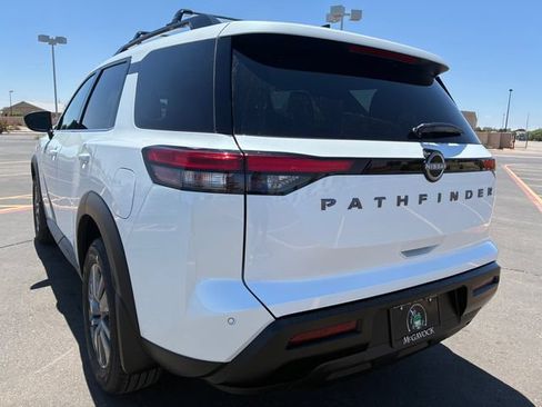New 2026 Nissan Pathfinder SV FWD image 4