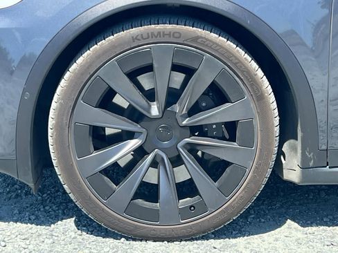 Used 2022 Tesla Model X Plaid AWD/4WD image 12
